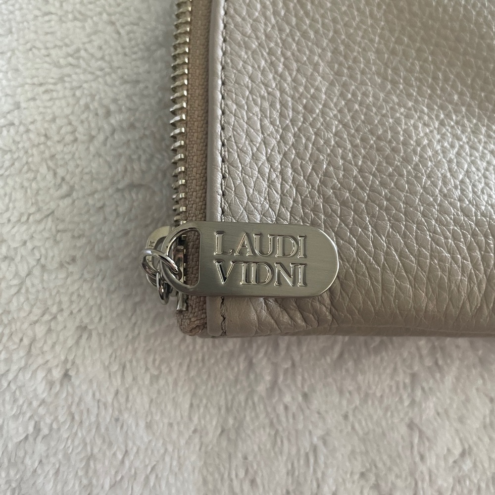 Laudi Vidni Taupe Pebbled Leather Wristlet/ Clutch / Wallet ~ NEW - Picture 6 of 7